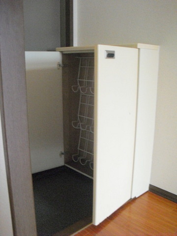 シティハイム　ハイムイサムの玄関