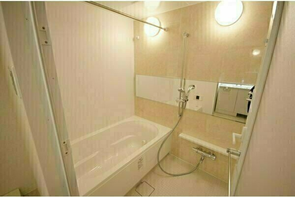 桜山カーザの浴室