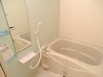 【浴室】 | グラース・アンジュ | 日々の疲れを癒すお風呂付です
