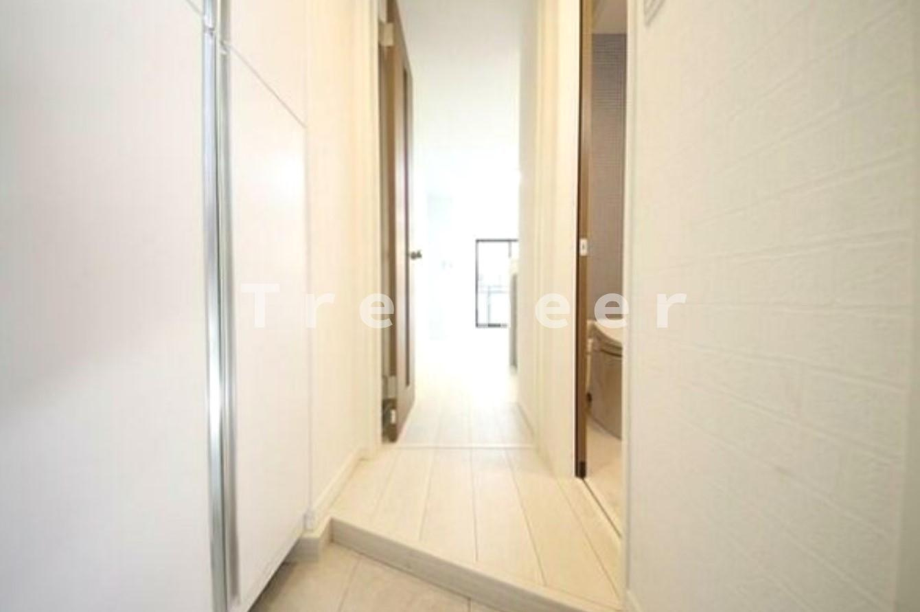 トレゾールケーアンドエー板橋本町(トレゾールK&A板橋本町)の玄関