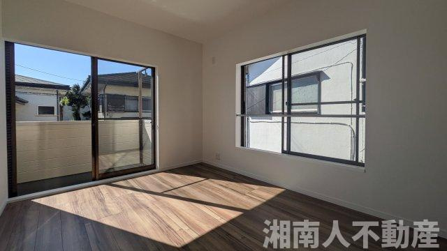 藤沢市大鋸３丁目７－３０戸建ての洋室|ゆったりした洋室です