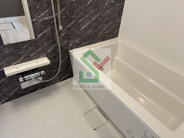 フォンテーヌ358の浴室