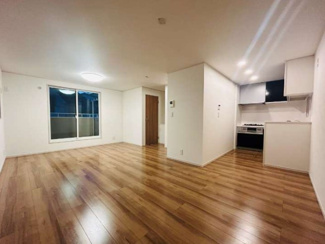 【居間・リビング】 | 川口市上青木2丁目　中古戸建