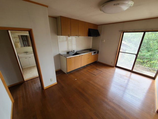 長生村七井土1966中古戸建の洋室