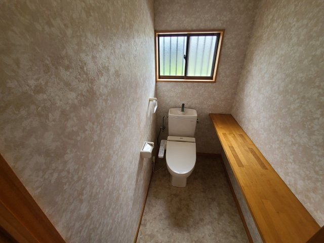 長生村七井土1966中古戸建のトイレ