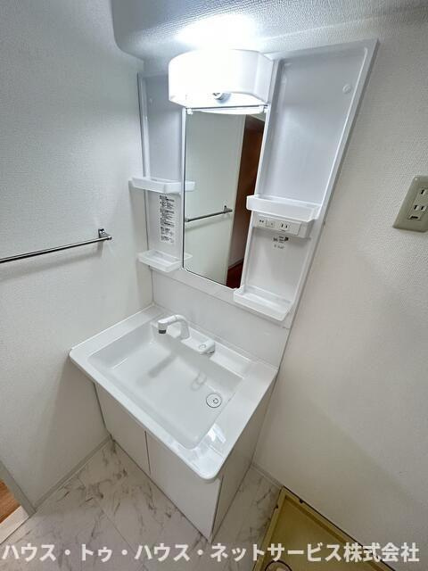 フラワーベルの洗面所