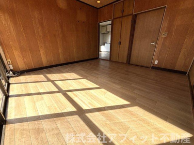 【居間・リビング】 | 春と青空のterrace