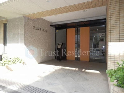 【エントランス】 | ヴェルデベント | エントランス前