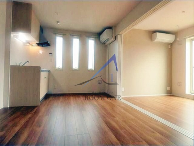 Ｒａｐｐｏｒｔ　Ｈ＆Ｓ　ラポールエイチアンドエスの居間・リビング|洋室のお部屋です。