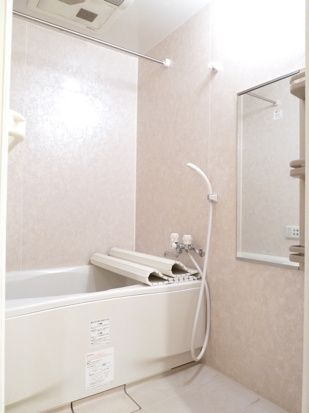 アンソレイエの浴室|日々の暮らしに欠かせないお風呂です