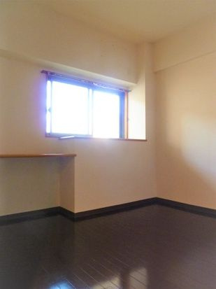 アンソレイエの寝室|使い勝手のいい寝室です