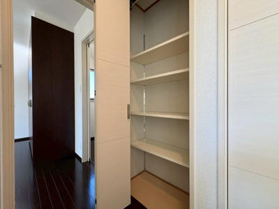 【収納】 | 吹田市千里山西5丁目貸家