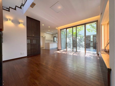 【居間・リビング】 | 吹田市千里山西5丁目貸家