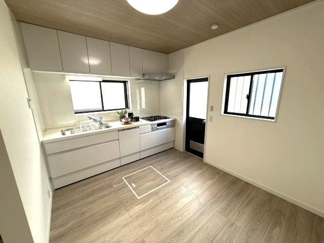 新規内外装フルリノベーション　スーパーマーケット徒歩4分のキッチン