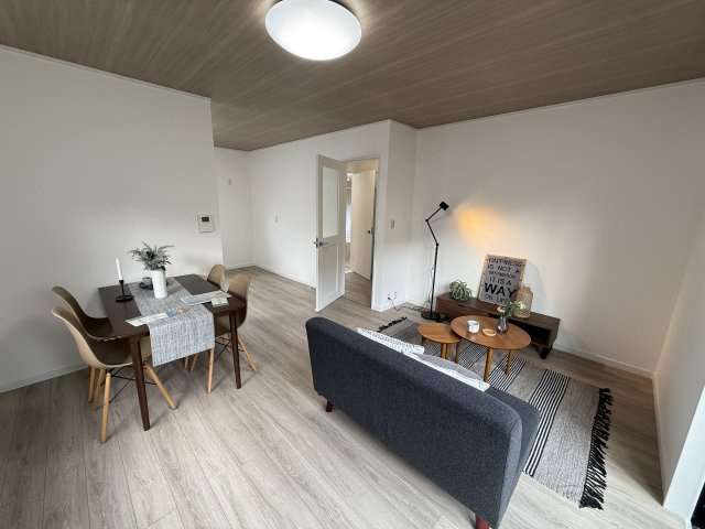 新規内外装フルリノベーション　スーパーマーケット徒歩4分