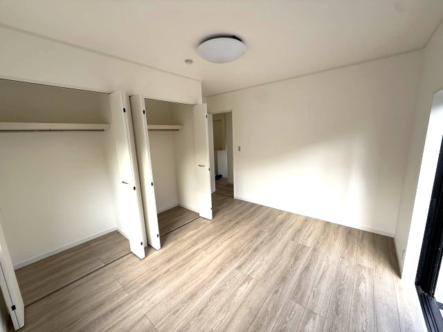 新規内外装フルリノベーション　スーパーマーケット徒歩4分の洋室|洋室