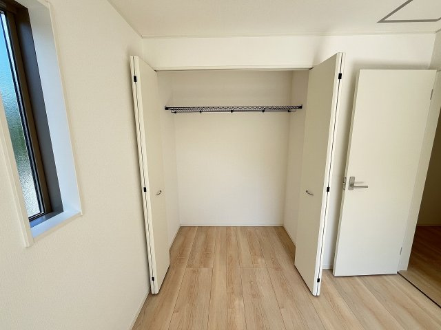 【収納】 | 福岡市博多区金の隈3丁目第4　1号棟（全1棟）【仲介手数料無料・0円】 | 施工例。施工例は完成時と異なる場合があります。