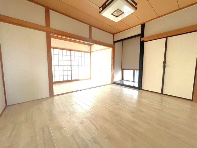 藤下住宅の洋室