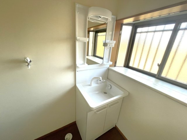 藤下住宅の洗面所