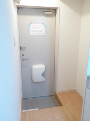 【玄関】 | ヒルスミキ妙蓮寺 | 広めの玄関