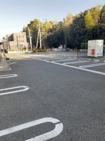 シャルム　シルバの駐車場|駐車場です