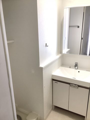 エンクレスト空港通りの洗面所|コンパクトで使いやすい洗面所