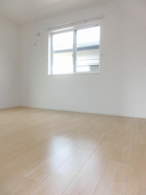 【内装】 | グランド・ソレイユ | 明るい室内です