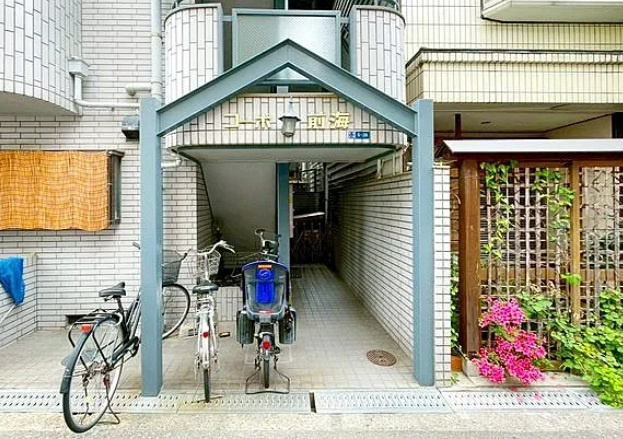 【エントランス】