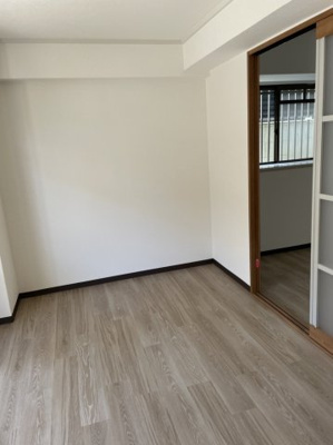 【洋室】 | サンビルダー青谷