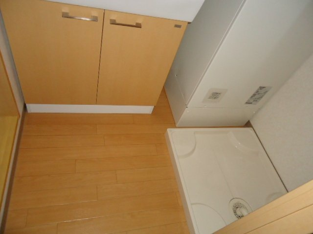 ヴァンヴェールの洗面所|室内洗濯機置き場