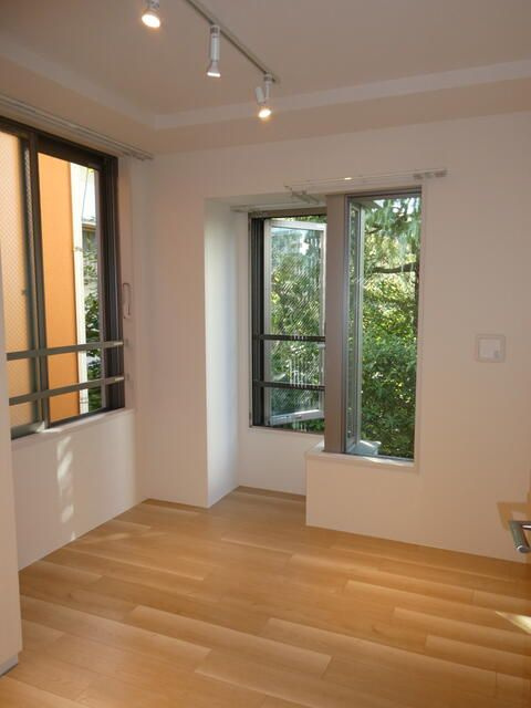 ＳＯＵ三軒茶屋Ⅱのバルコニー|■収納■バルコニー＆眺望