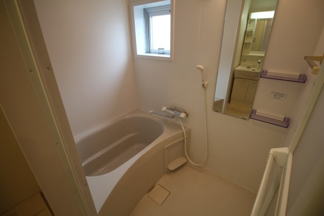 ラジアル大成の浴室