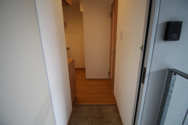 ラジアル大成の玄関