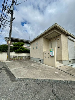  | 中古一戸建　倉敷市日吉町　1DK　平屋建 | 駐車スペースは２台分（車種によります）