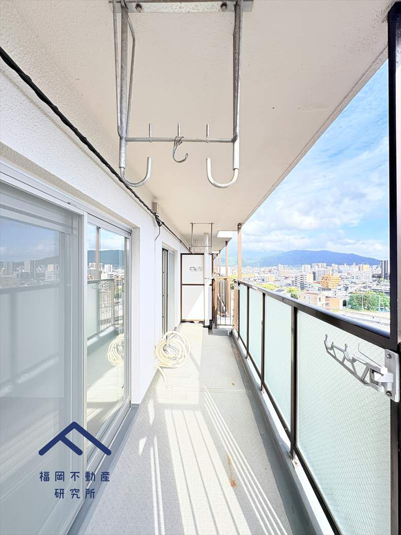 ローレルハイツ南福岡三号棟のバルコニー
