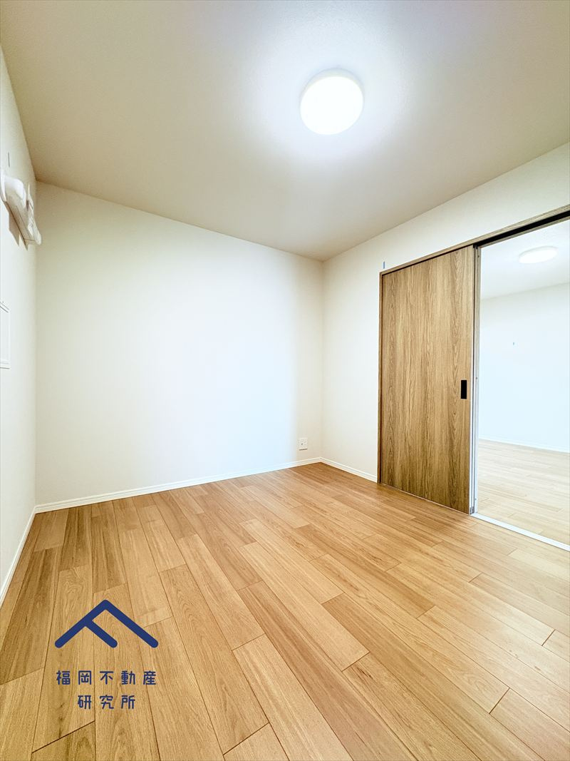 ローレルハイツ南福岡三号棟の洋室