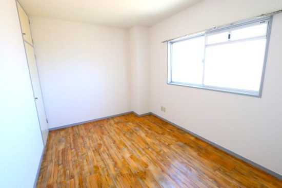 シェモア明正の寝室|ゆとりの広さです