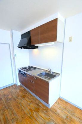 シェモア明正のキッチン|コンパクトなキッチンで掃除もラクラク