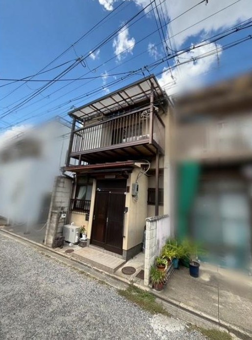唐橋高田町の外観
