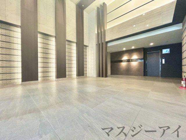 サムティ都島Northのロビー