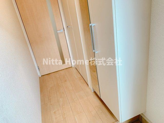 サングレイスの洋室|角部屋のお部屋で過ごしやすいです★