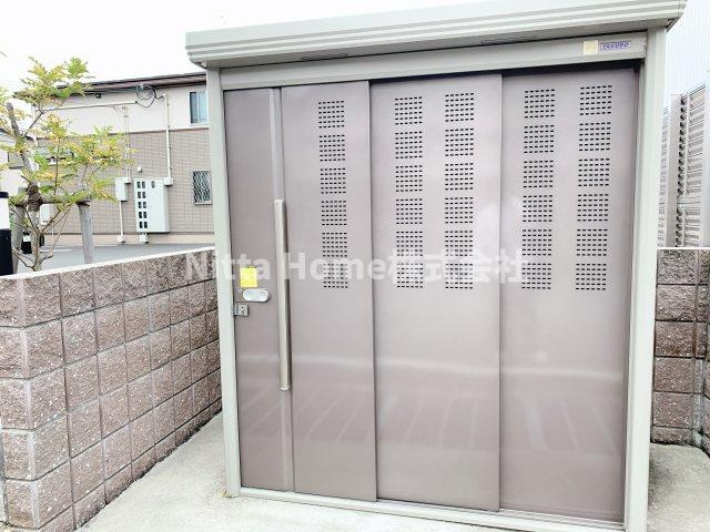 サングレイスのその他共用部分|敷地内に専用のゴミ捨て場があります＊