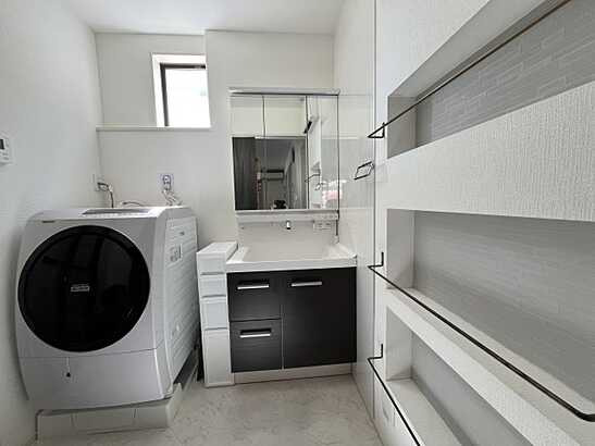 【独立洗面台】