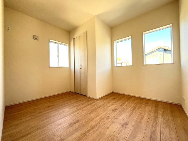 【子供部屋】 | 福岡市東区高美台3丁目2期　1号棟（全2棟）【仲介手数料無料・0円】 | 現地写真。