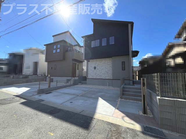 【外観】 | 福岡市東区高美台3丁目2期　1号棟（全2棟）【仲介手数料無料・0円】 | 完成しました。物件内部もご見学頂けます。プラス不動産販売にお任せ下さい。