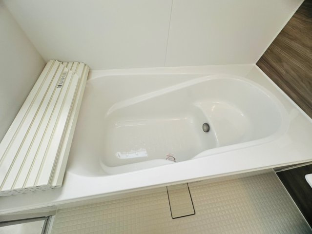 ■■豊見城市伊良波第２－2号棟（全４棟）の浴室|※参考写真※