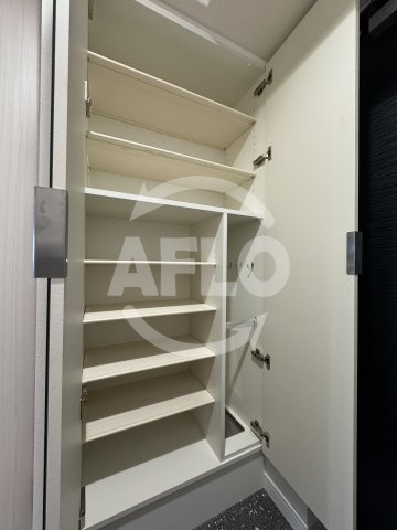 プレサンス大国町ラヴェニールの収納|プレサンス大国町ラヴェニール　シューズボックス