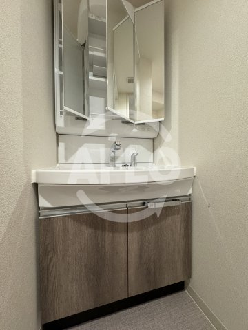 プレサンス大国町ラヴェニールの洗面所|プレサンス大国町ラヴェニール　洗面所