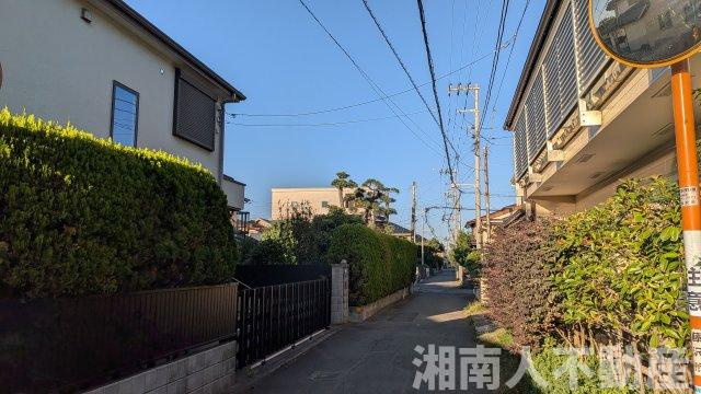 鵠沼ヴィレッジⅣ棟の周辺