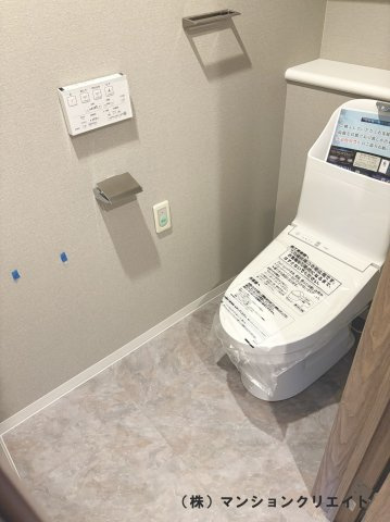 ビブレ高木（分譲ガレージ付き）のトイレ